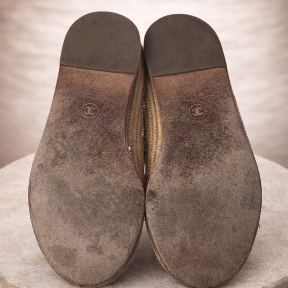 CHANEL Black Leather CC Espadrilles Flats SIZE 11| Classic Logo | Made in Spain - Picture 4 of 4